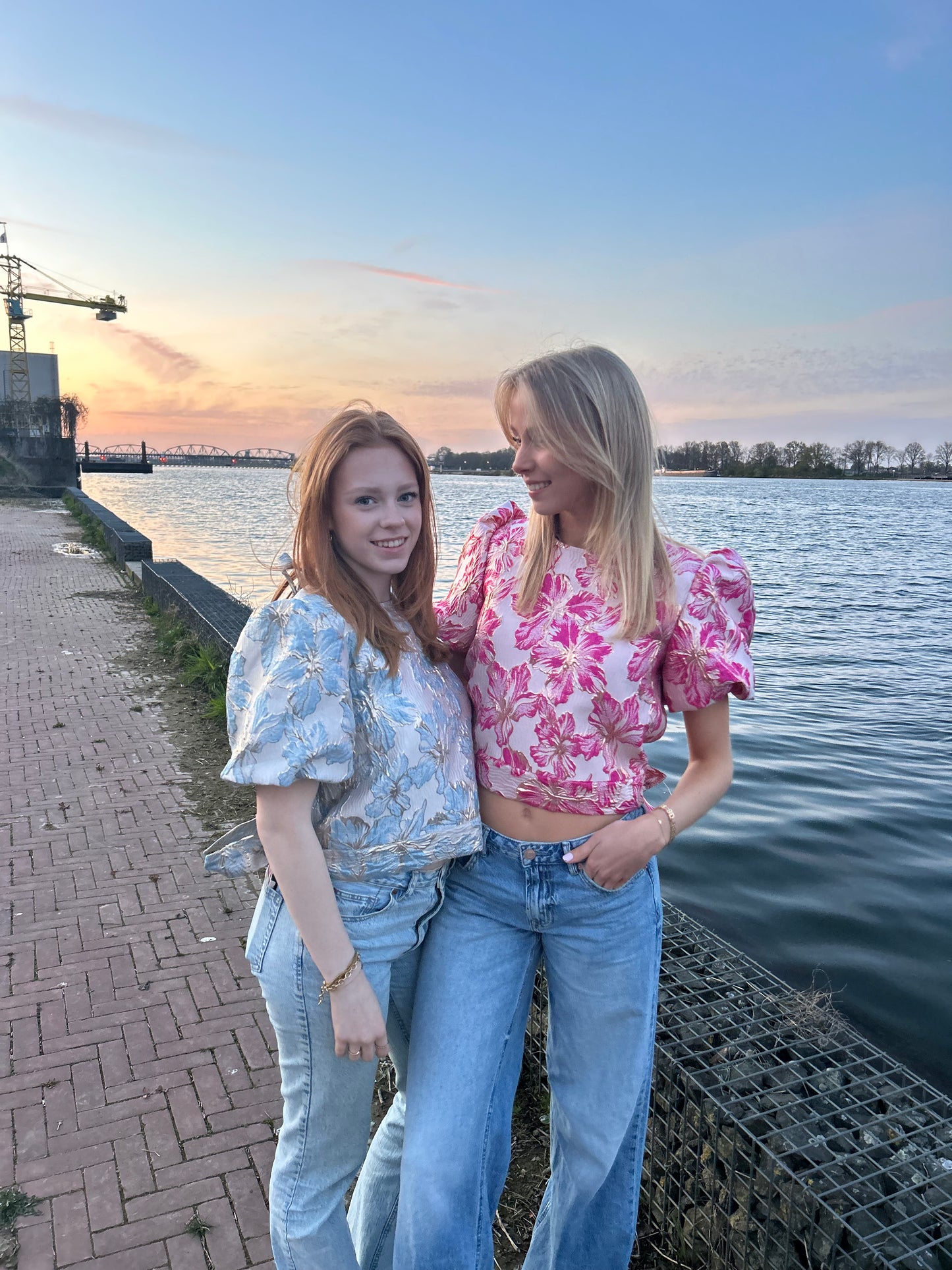 Vera Top - Light Blue